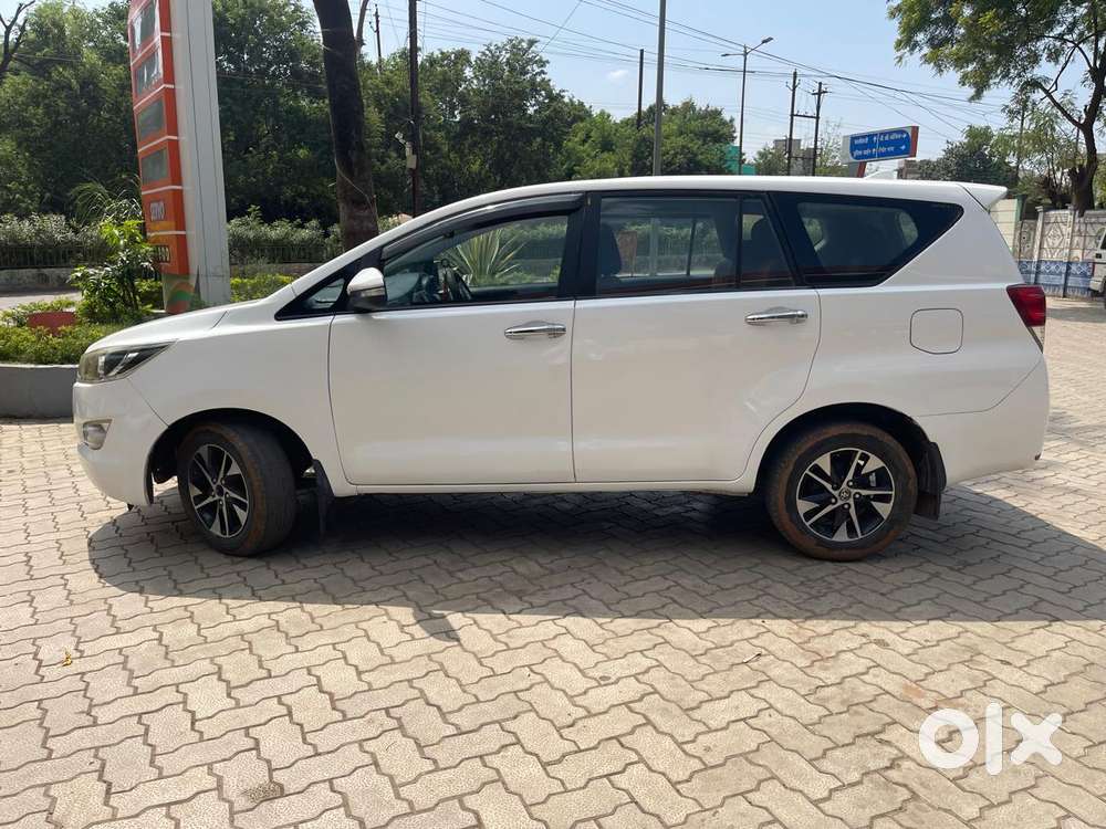 Toyota Innova Crysta 2.4 V, 2018, Diesel