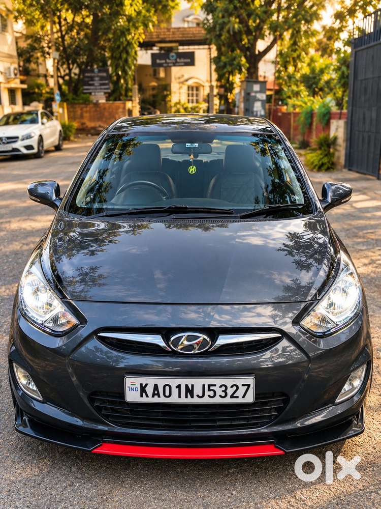 Hyundai Fluidic Verna 1.6 Vtvt S, 2011, Petrol