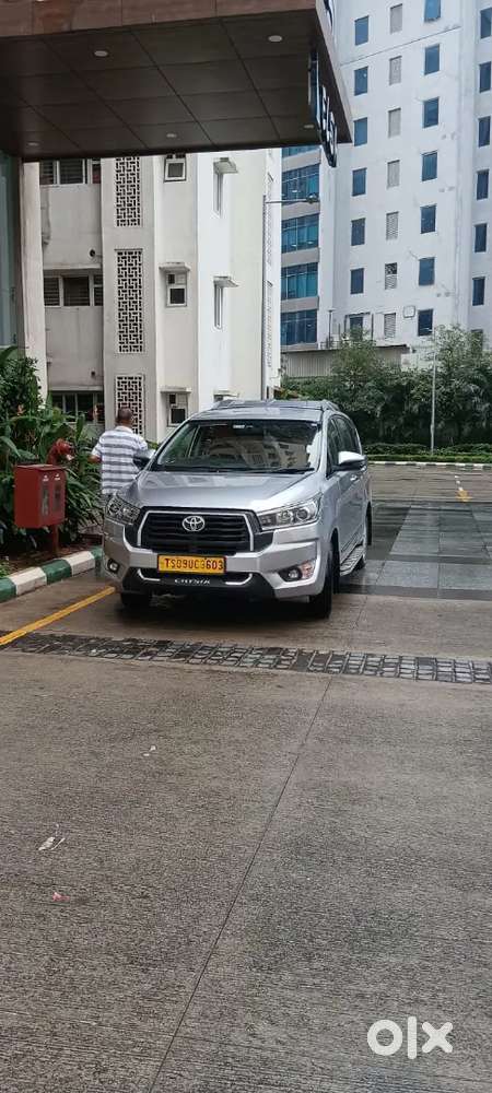 Toyota Innova Crysta 2019 Diesel 236000 Km Driven