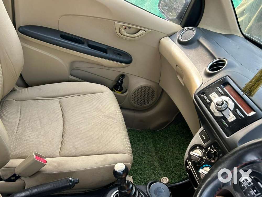 Honda Amaze 2014 Diesel 145000 Km Driven