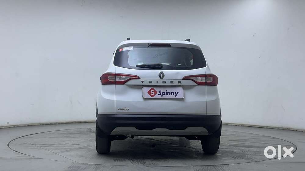 Renault Triber Rxz, 2022, Petrol