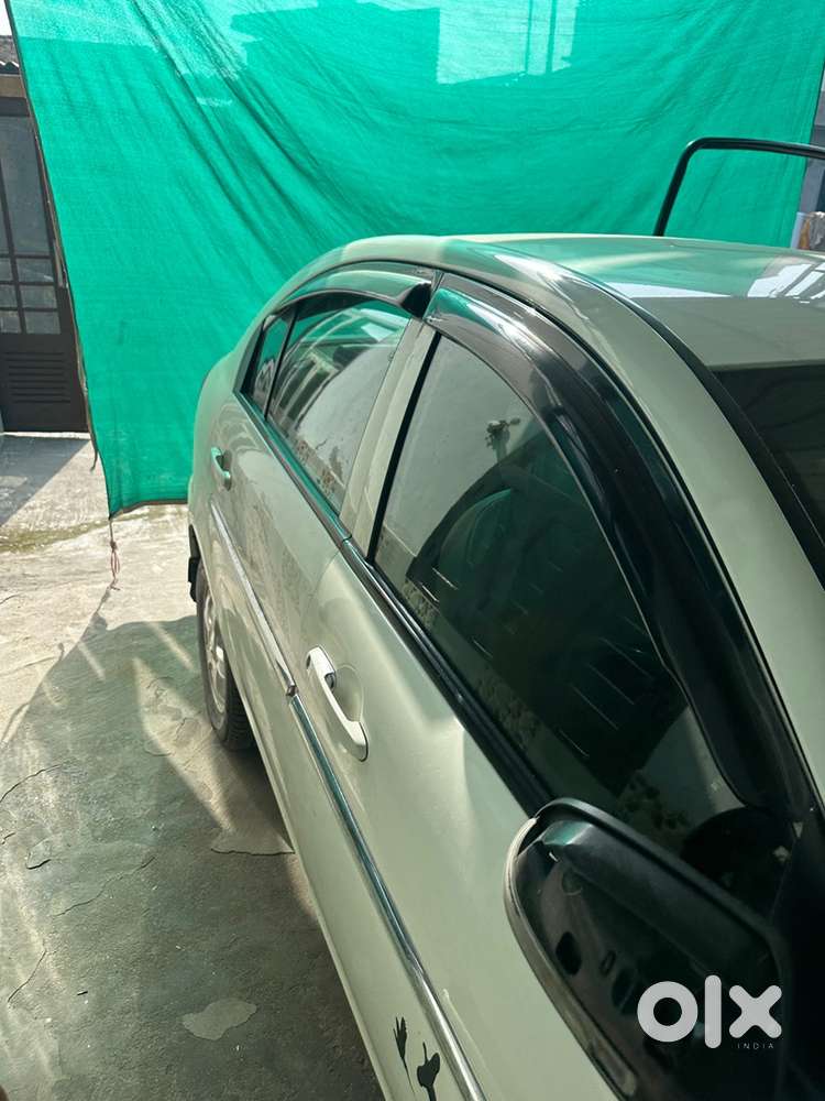 Hyundai Verna Diesel Manual 2011