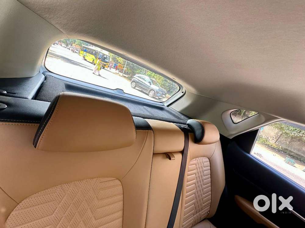 Kia Sonet 2024 Petrol One-owner