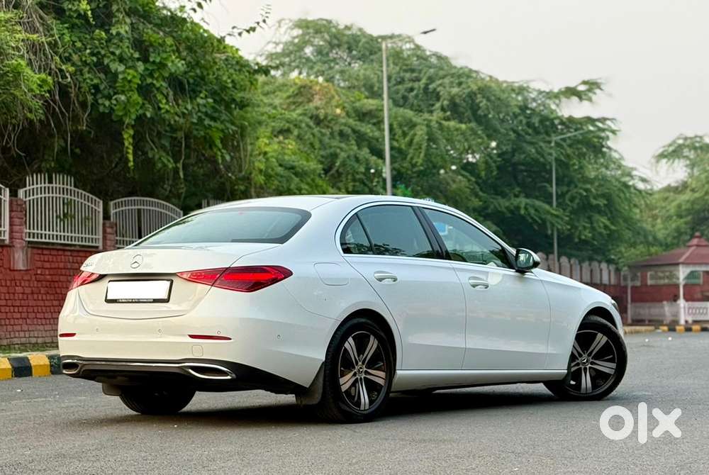Mercedes-benz C-class 2024