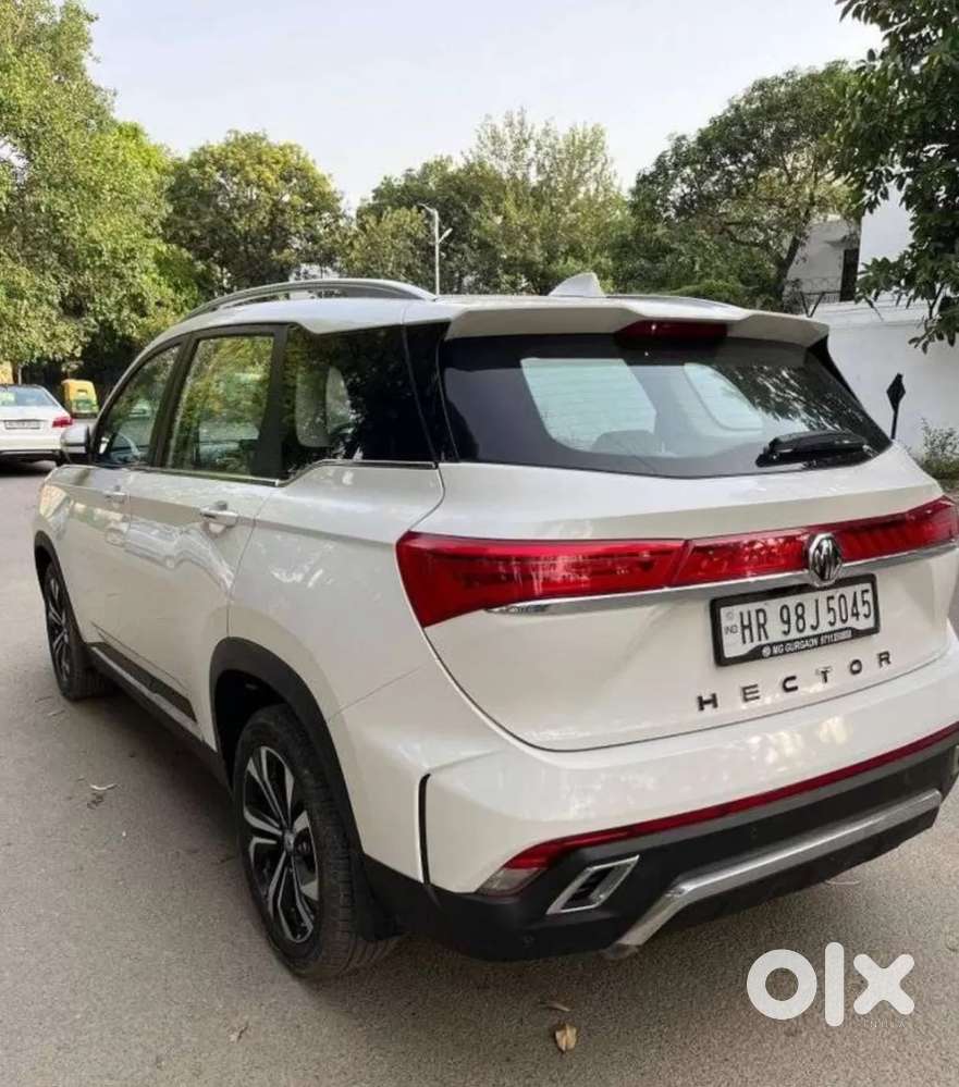 Mg Hector Sharp Pro 1.5 Turbo Cvt Dual Tone, 2023, Petrol