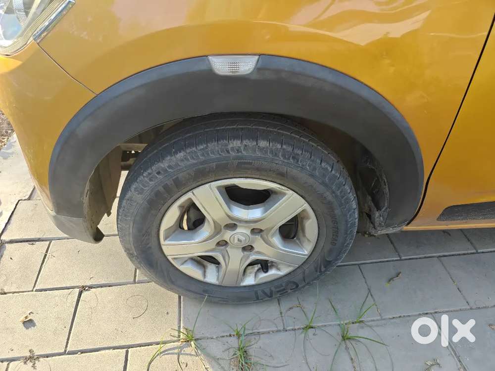 Renault Triber 2019 Rxz  Top Model  Single Owner  अच्छी Condition