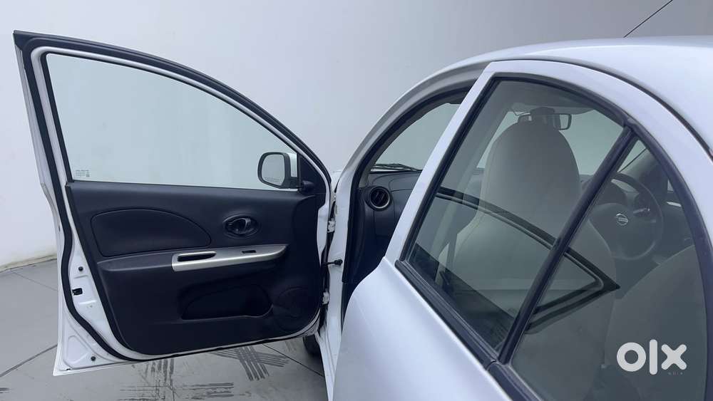 Nissan Micra Active Xv, 2017, Petrol