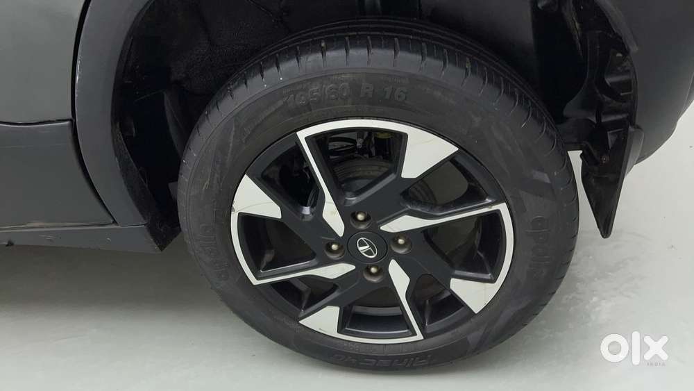Tata Punch Creative Amt, 2023, Petrol