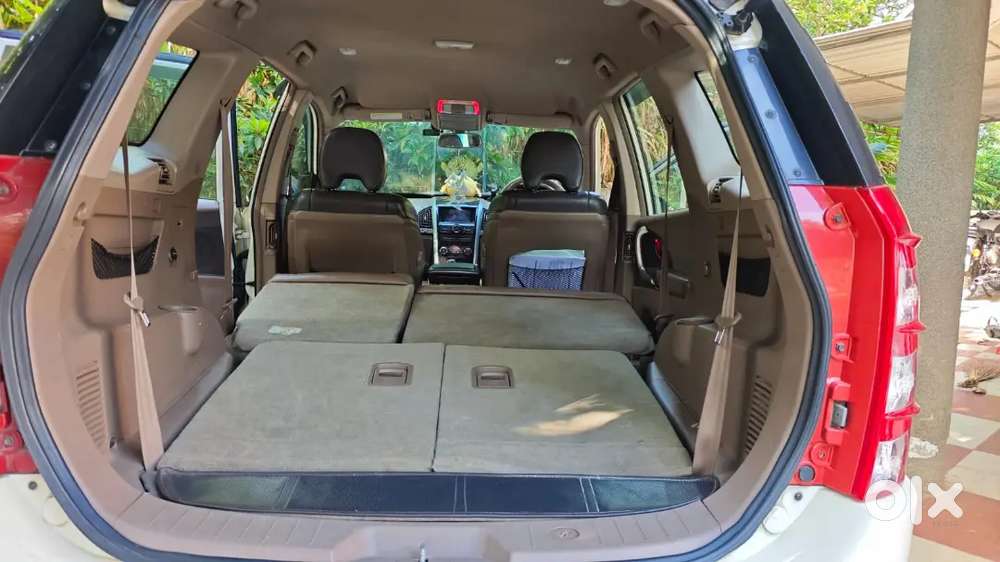Mahindra Xuv500 2014 Diesel 130000 Km Driven