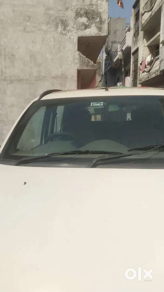 Mahindra Quanto 2015