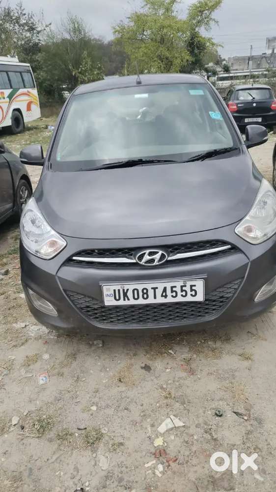 Hyundai I10 Sportz 2011