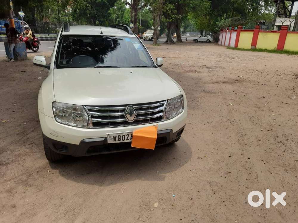 Personal Owner Driven 2013 Petrol Duster Tax Paid Till 2028 For Sell