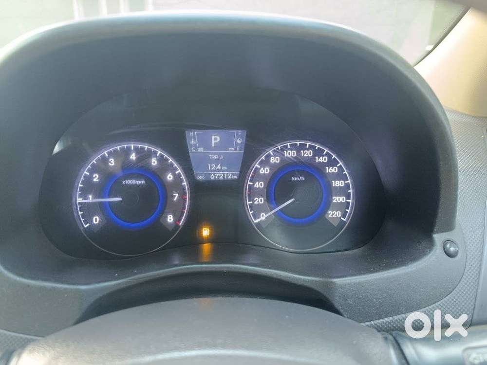 Hyundai Verna 1.6 Sx (o) Vtvt At, 2013, Petrol