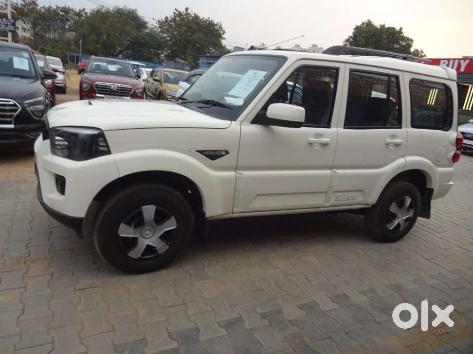 Mahindra Scorpio S3, 2018, Diesel
