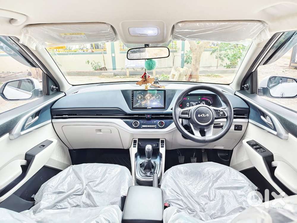 Kia Carens 1.4 Premium 7 Str, 2024, Petrol