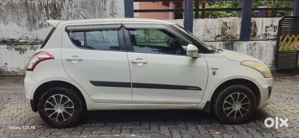 Maruti Suzuki Swift 2016