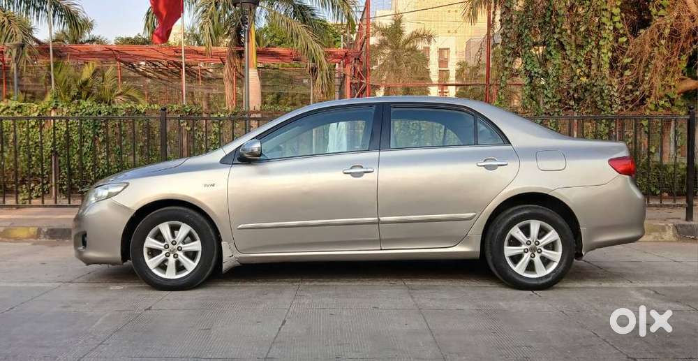 Toyota Corolla Altis 2010-2013 Vl, 2010, Petrol