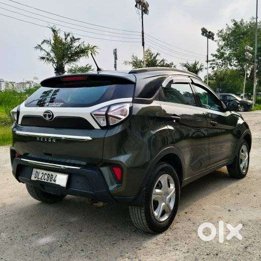 Tata Nexon 1.2 Revotron Xma Amt, 2020, Petrol