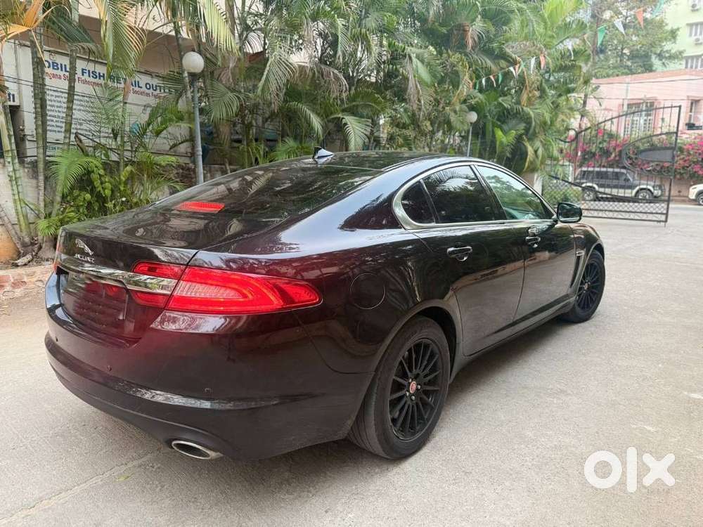 Jaguar Xf 2015 Diesel Well Maintained