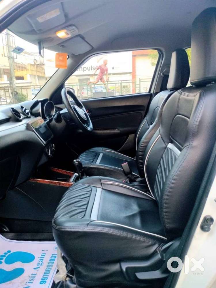Maruti Suzuki Swift Vxi Optional, 2022, Petrol