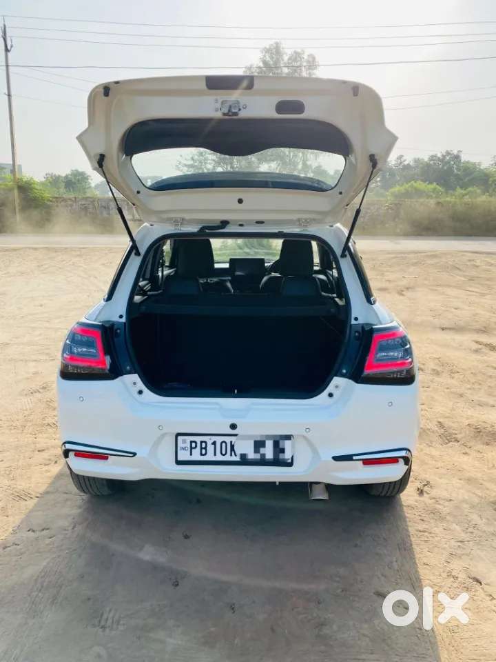 Maruti Suzuki Swift Vxi, 2026, Petrol