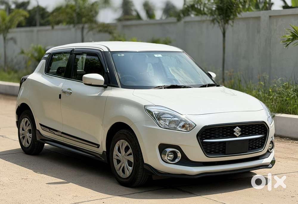 Maruti Suzuki Swift Vxi Ags, 2022, Petrol