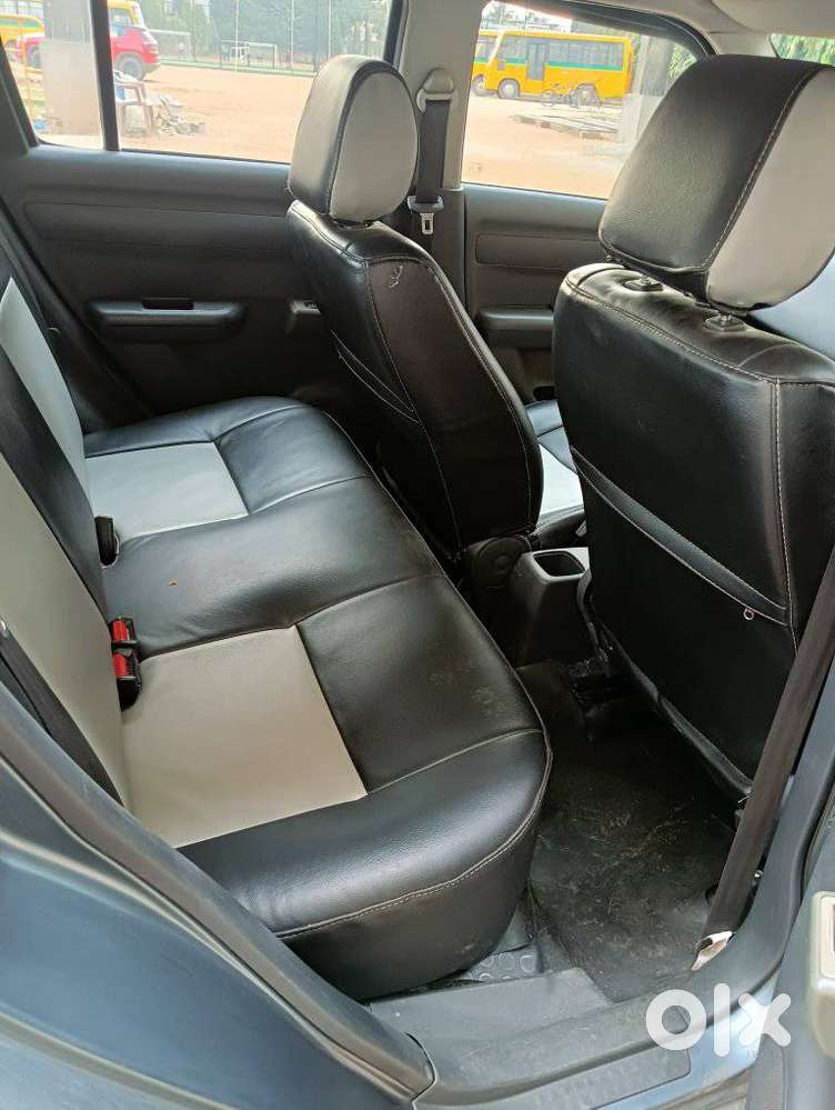 Maruti Suzuki Swift Vxi + Manual, 2011, Petrol