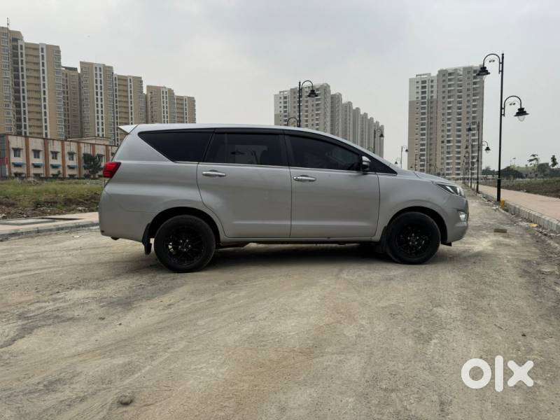 Toyota Innova Crysta [2020-ongoing] 2.7 Zx At 7 Str, 2022, Petrol