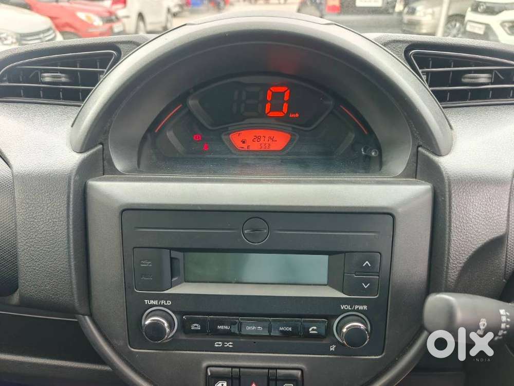 Maruti Suzuki S-presso Vxi, 2022, Petrol