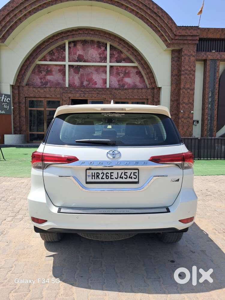 Toyota Fortuner 4x4 At 2.8 Diesel, 2021, Diesel