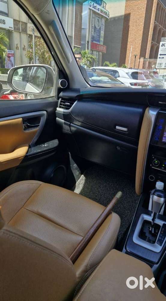 Toyota Fortuner 4x2 At 2.8 Diesel, 2020, Diesel