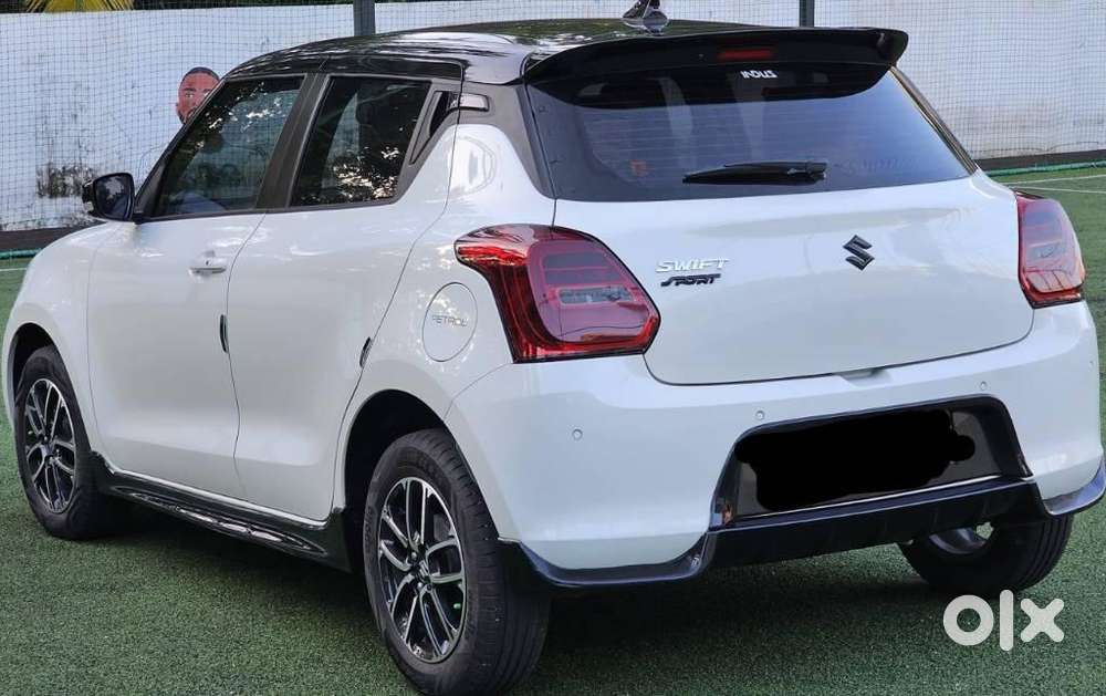 Maruti Suzuki Swift Zxi Plus Amt Dual Tone, 2022, Petrol