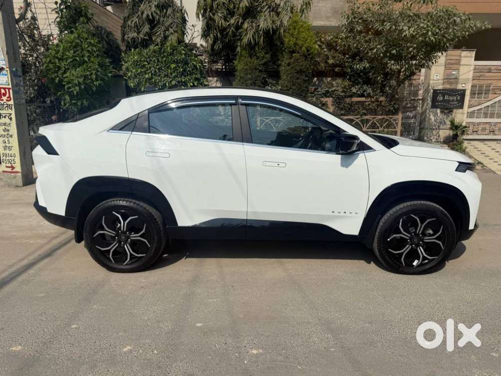 Tata Curvv Accomplished Plus A 1.2 Hyperion Gdi Petrol 6mt, 2025, Pe..