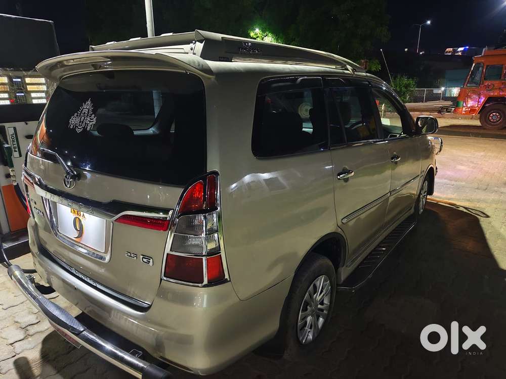 Toyota Innova 2.5 G (diesel) 8 Seater, 2016, Diesel
