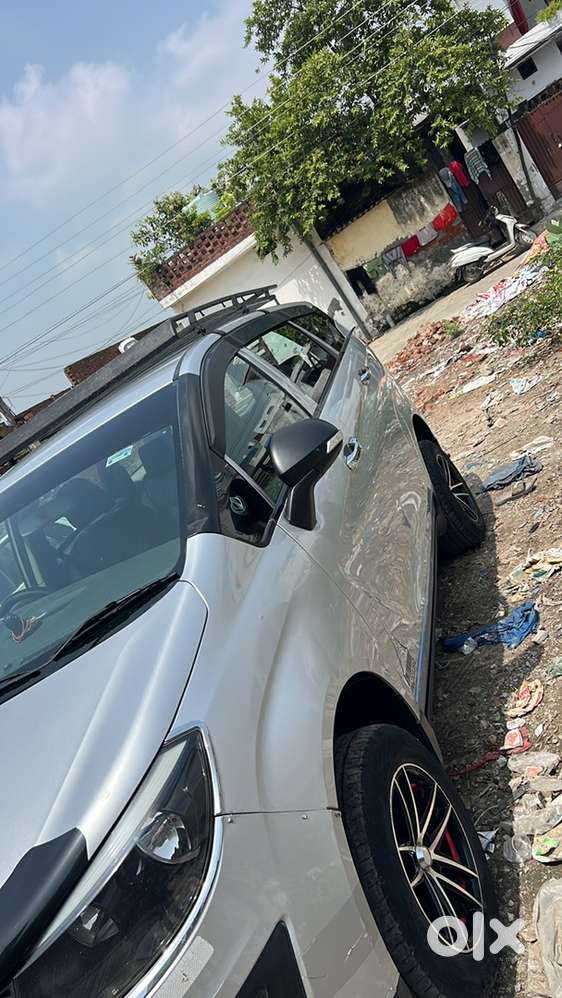 Mahindra Marazzo Diesel 2019