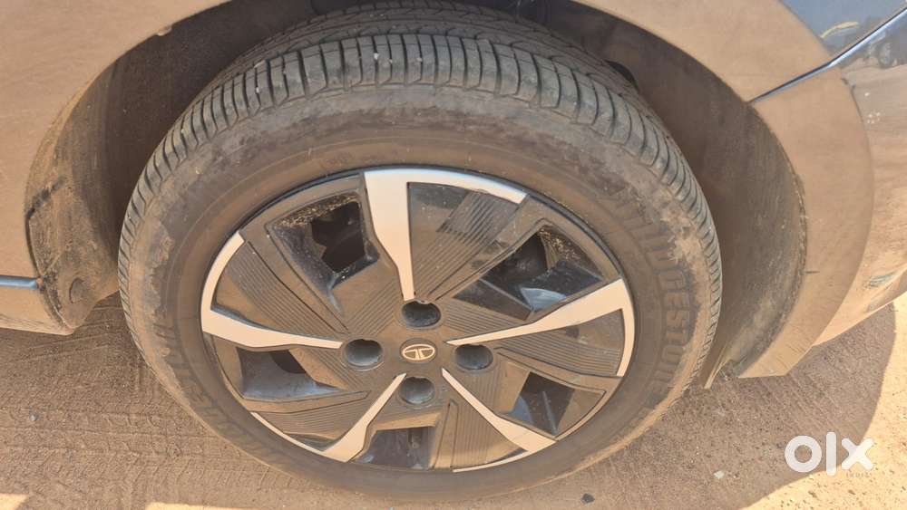 Tata Tiago 1.2 Revotron Xza, 2025, Petrol