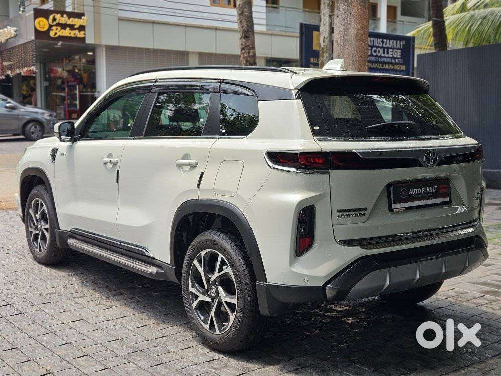 Toyota Urban Cruiser Hyryder 1.5 V Neo Drive At, 2026, Petrol