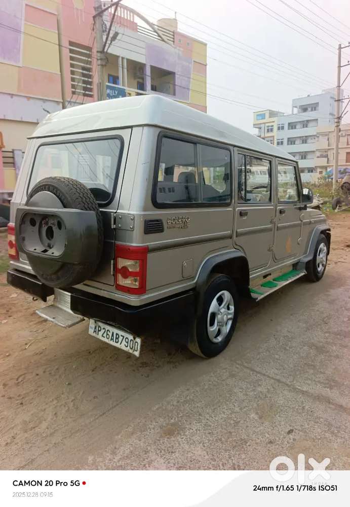 Bolero Xl 10 Seater 
Rc Valid :sep-2031