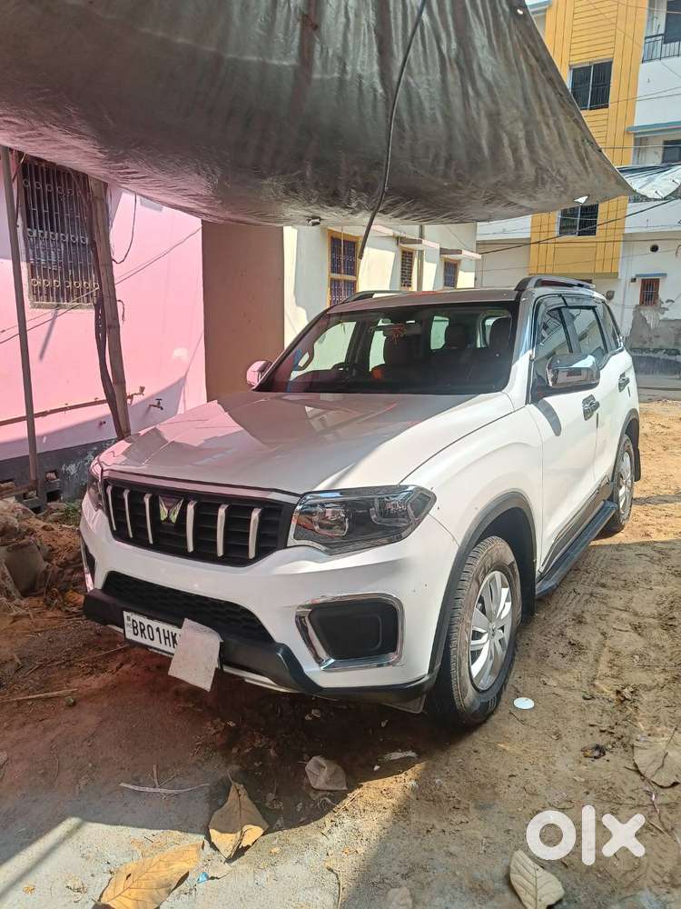 Scorpio N Z6 Diesel  20k Km  White  Single Owner  Insurance 2026
