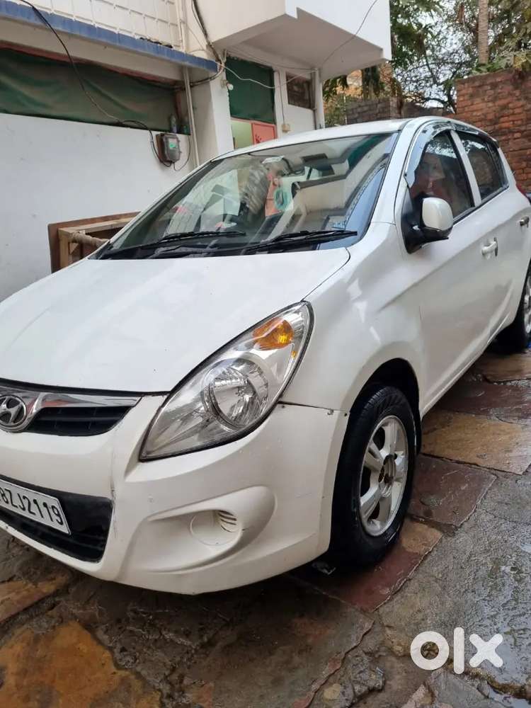 Hyundai I20 Sportz 2011