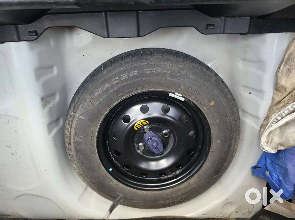 Maruti Suzuki Swift Dzire 1.3 Zxi, 2023, Petrol