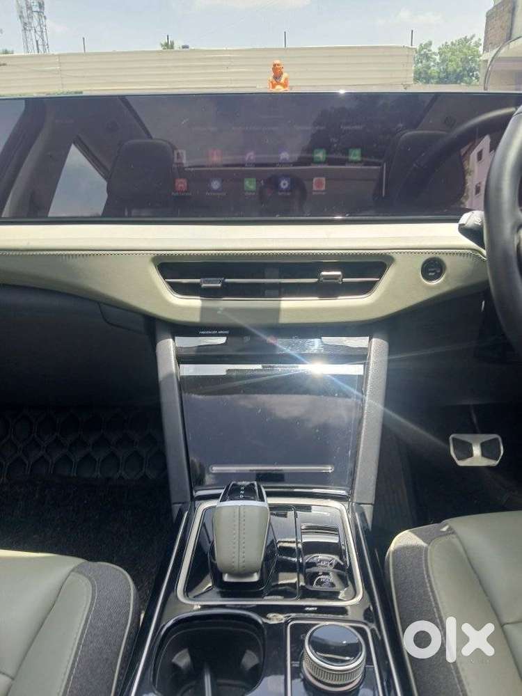 Mahindra Xev 9e Pack Two, 2026, Electric