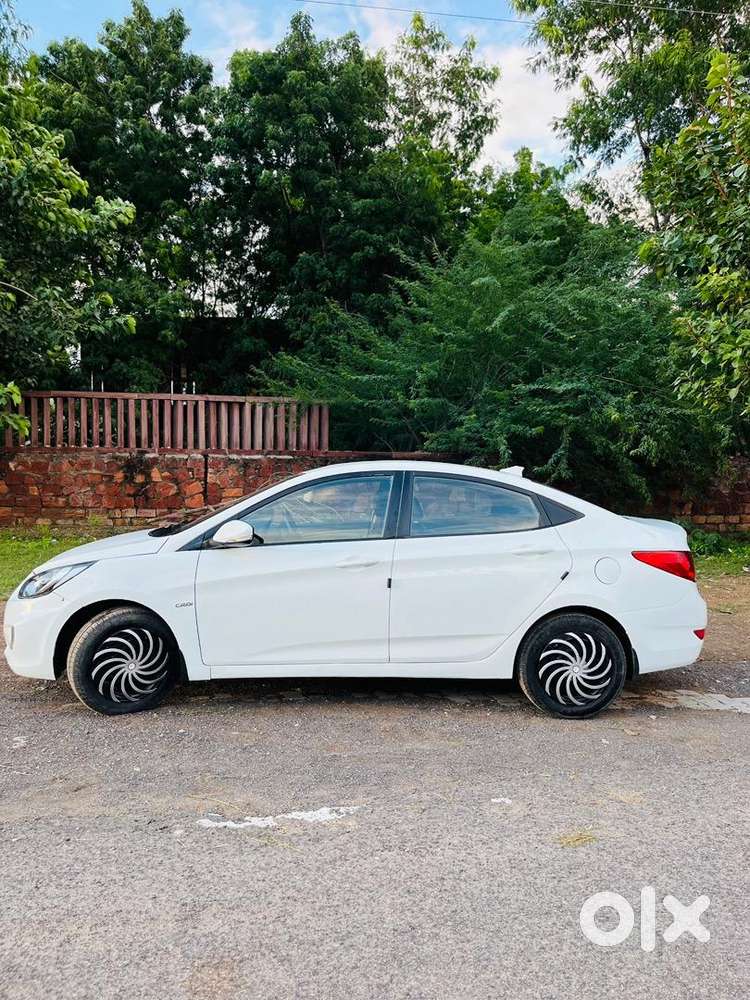 Hyundai Verna Diesel 119520 Km Driven