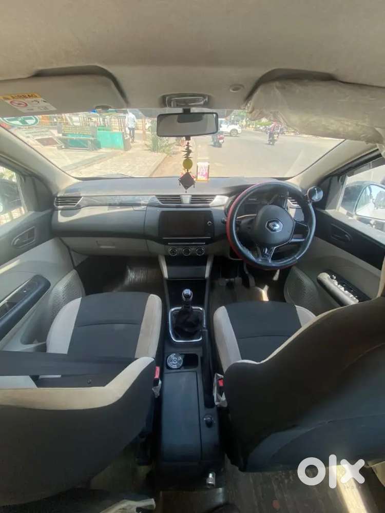 2022 Renault Triber 1.0 Rxt