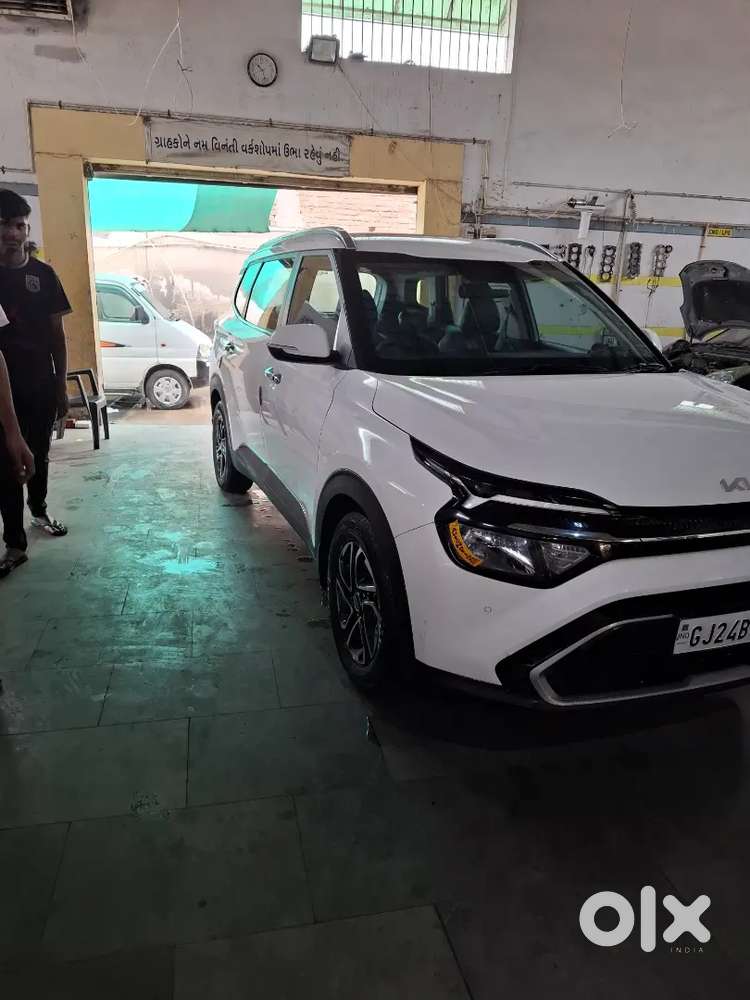 Kia Carens 2024 Diesel 23500 Km Driven