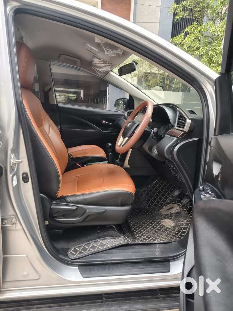 Toyota Innova Crysta [2020-ongoing] 2.4 Gx 8 Str, 2021, Diesel