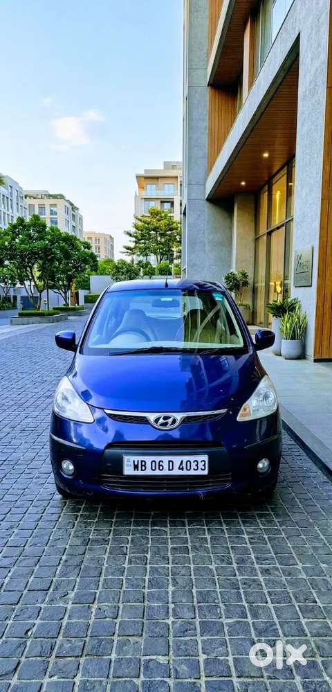 I 10 Brand New Condition Car Child Ac