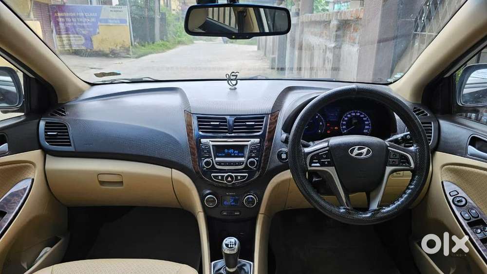 Urgent Sale!! Hyundai Verna 2015 Diesel Well Maintained