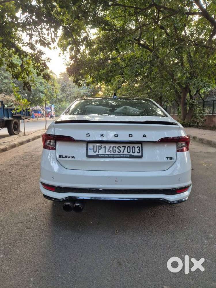 Skoda Slavia 1.0 Ambition Tsi, 2025, Petrol