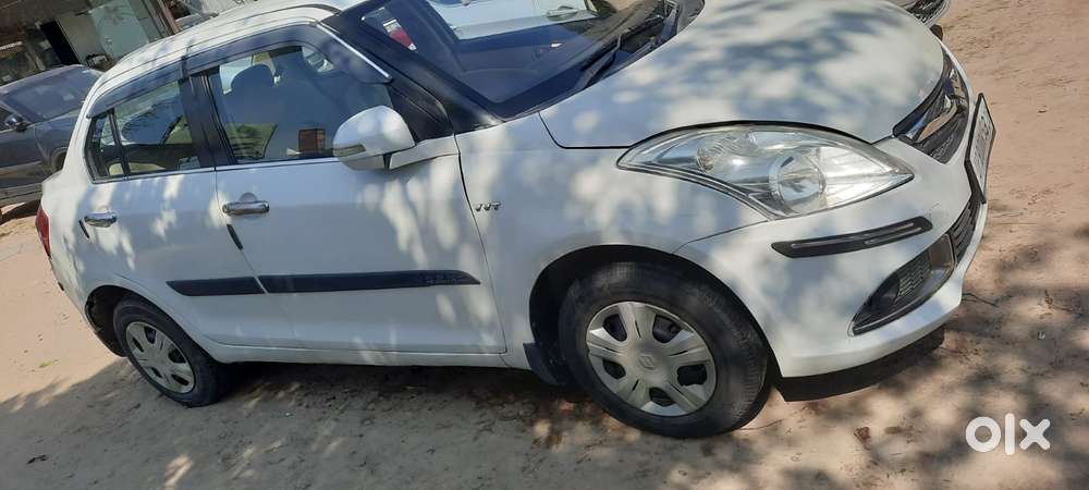 Maruti Suzuki Dzire 1.2 Vxi, 2015, Cng & Hybrids